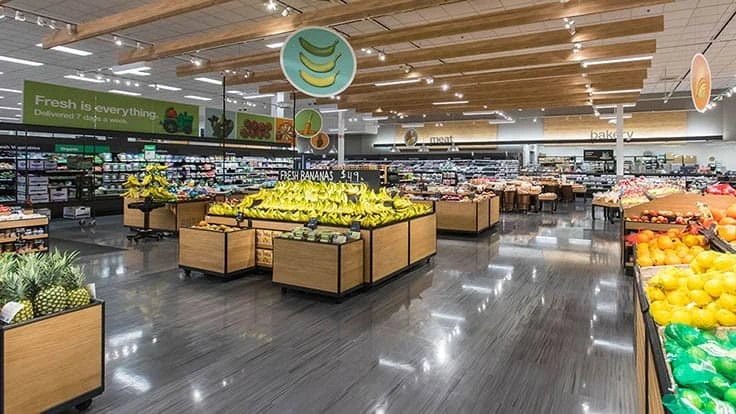 Lino Lakes Target Food and Beverage Area